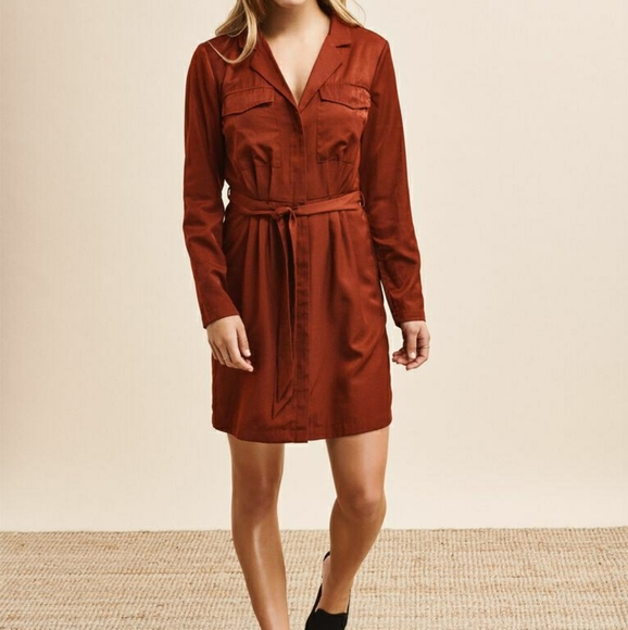 Dynamite Long Sleeve Shirtdress - Picture 2 of 4